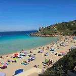 Nella Via
