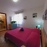 Nella Via Apartment *